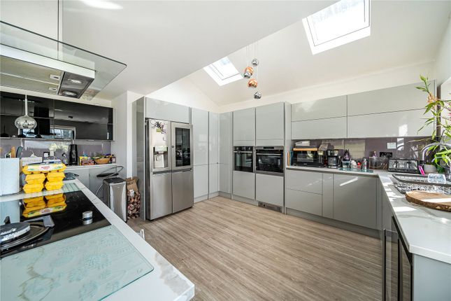 271, Edgwarebury Lane, Edgware photo 5