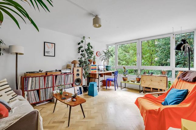 03-1F50Jhhgll - 38 Kitley Gardens - 1-Small