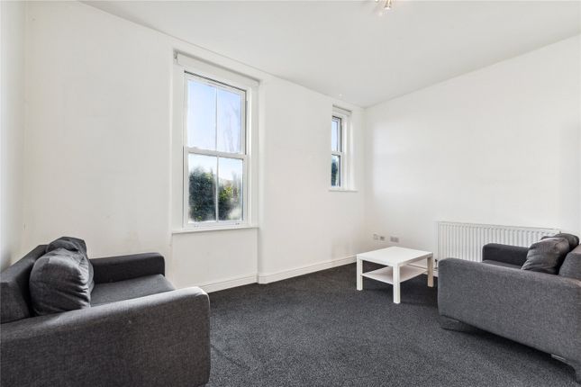 Flat to rent in Stile Hall Mansions, 148 Wellesley Road