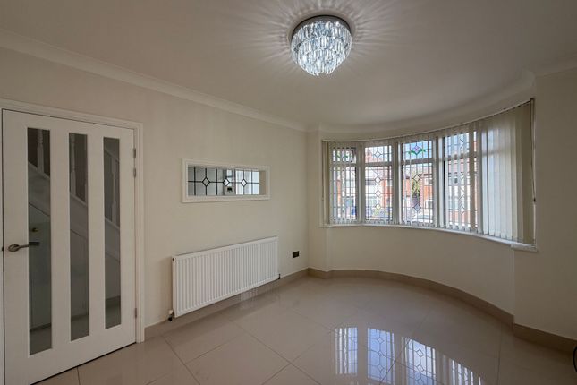 146 Cramlington Road, Birmingham photo 3