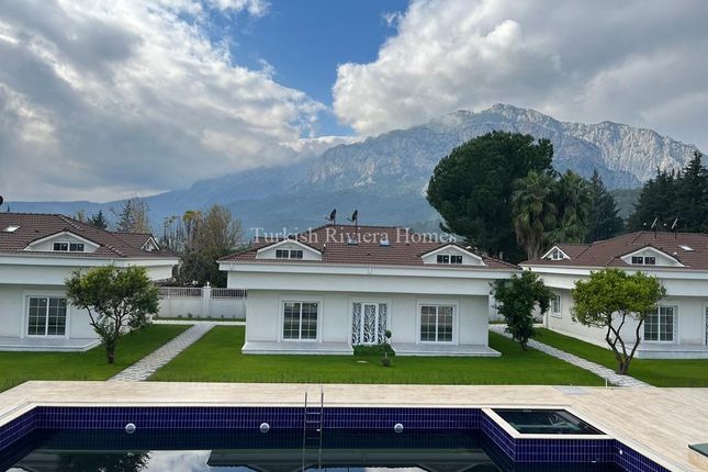 Thumbnail Villa for sale in Kemer, Serik, Antalya Province, Mediterranean, Turkey