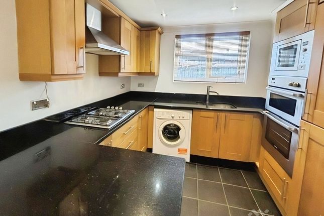 10, Molland Close, Liverpool photo 3