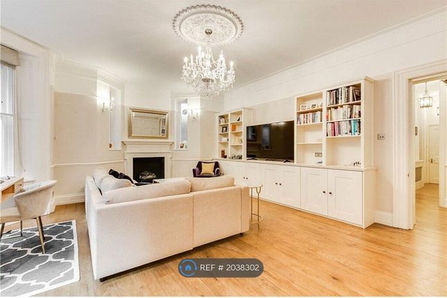 Flat to rent in Kensington Mansions, London