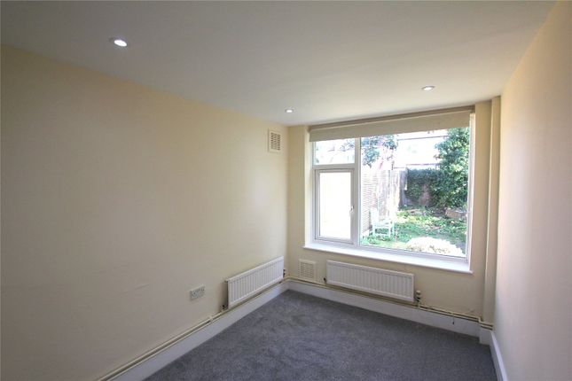 Ground Floor Rear, 24, The Avenue, London photo 5