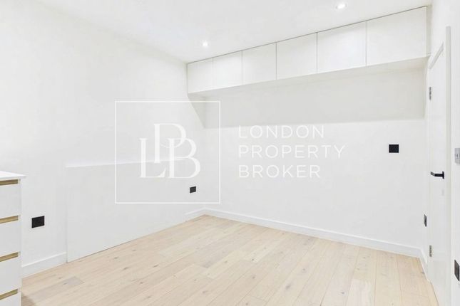 Apartment 10 Manhattan Apartments 26, Clifford Road, London photo 3