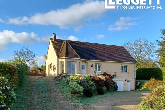 Villa for sale in Juvigny Val D'andaine, Orne, Normandie