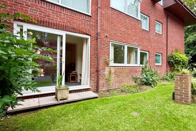 Flat 53, Chartcombe 162-164 Canford Cliffs Road, Canford Cliffs photo 2