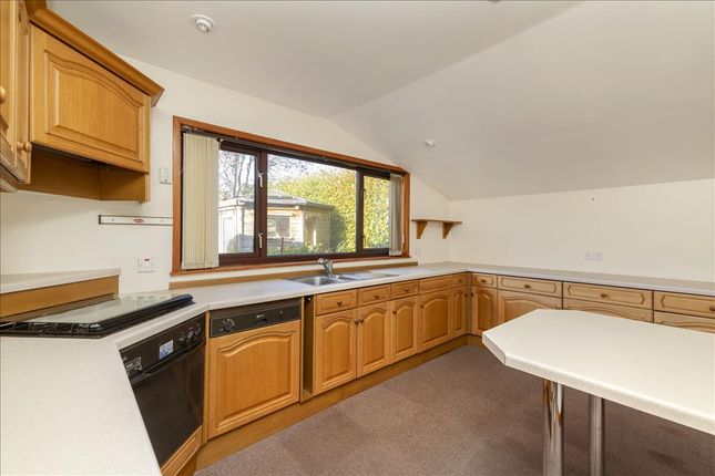 14 Monksrig Road, Penicuik photo 5
