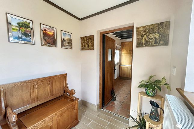 Caegarw Fach Cottage, Llanelli photo 4