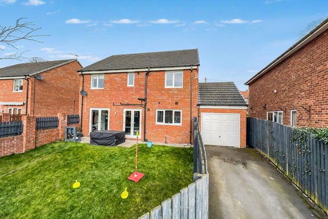 170, Carleton Road, Pontefract photo 2