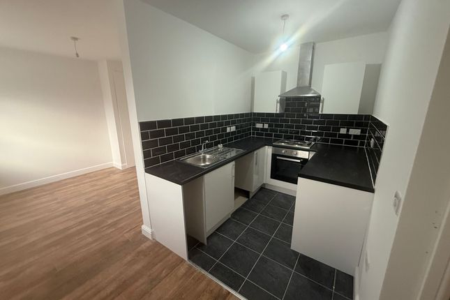 Apt 8, Crewe photo 2