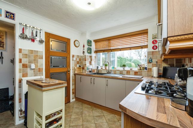 16, St. Annes Way, Spalding photo 4