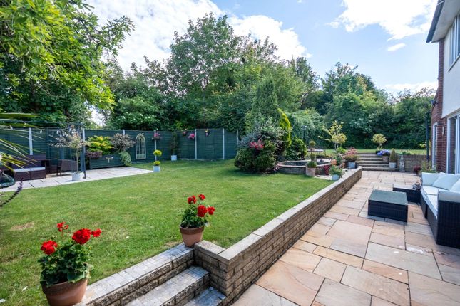 8, Morland Close, Bedfordshire photo 4