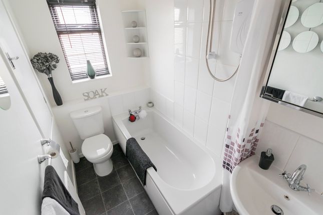 6, Carnoustie Close, Kirkby in Ashfield photo 5