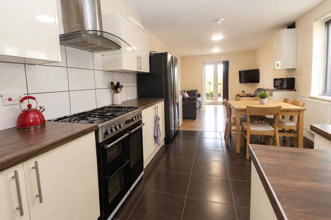 58, Monthermer Road, Cardiff photo 4