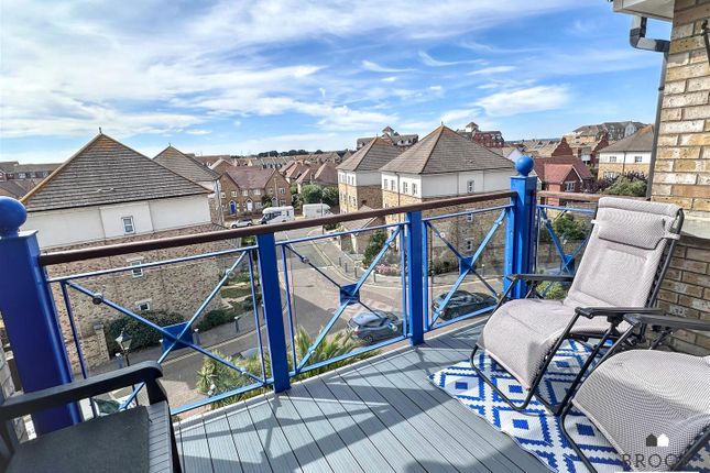 45 Trujillo Court, Callao Quay, Eastbourne photo 4