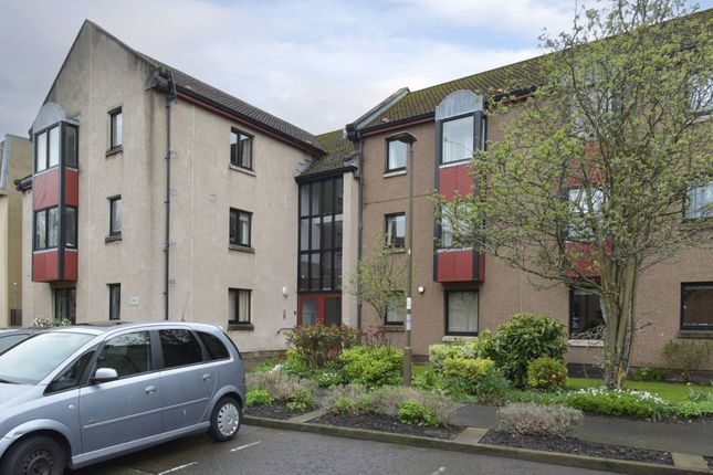 Flat for sale in Gracefield Court, Musselburgh, East Lothian