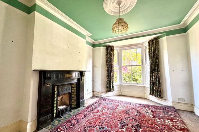 5, Lime Grove Avenue, Matlock photo 4
