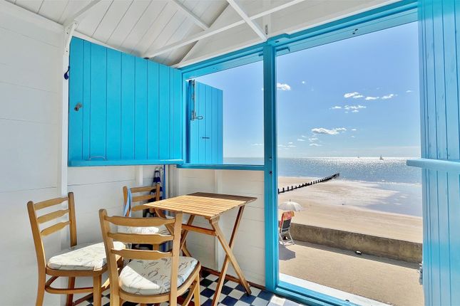 548, Eastcliff Promenade, Walton-on-the-Naze photo 2