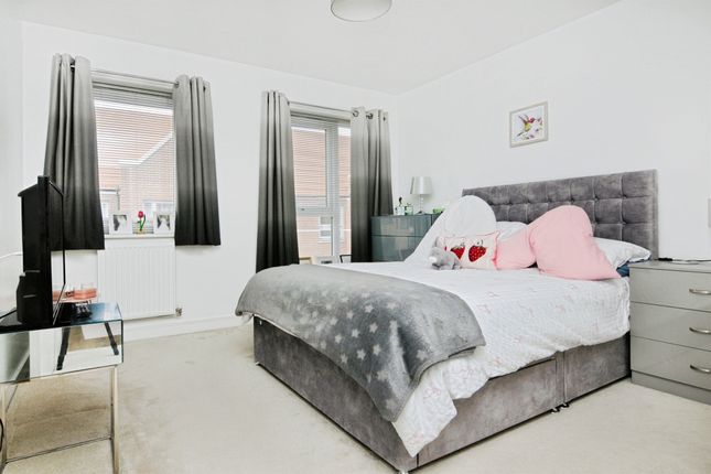 Henry Shuttlewood Drive, Chelmsford photo 3