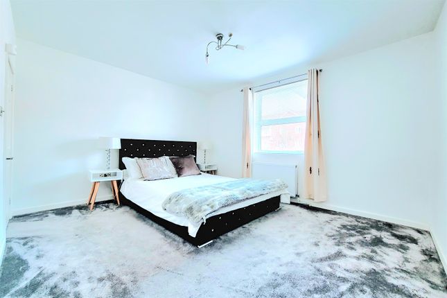 Flat to rent in Shirley Road, Shirley