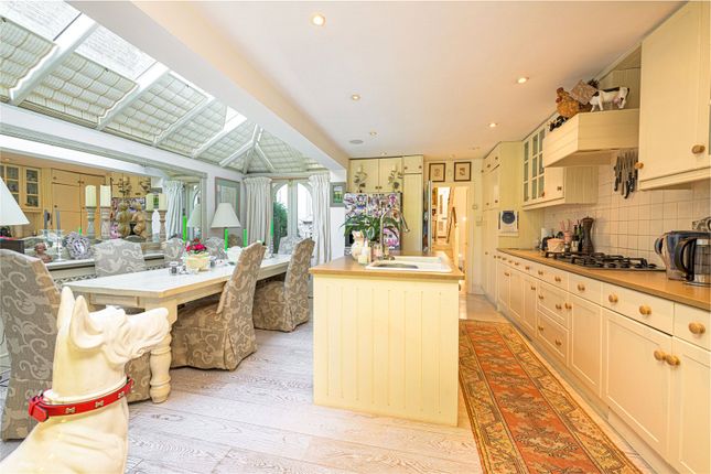 44, Anhalt Road, London photo 4