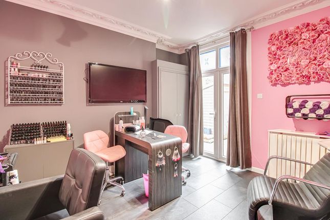 32, Honiton Road, Southend-on-Sea photo 4