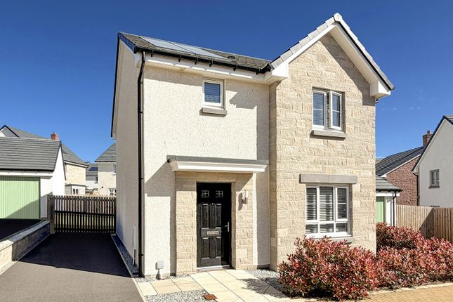 10, Nasmith Crescent, Elgin photo 2