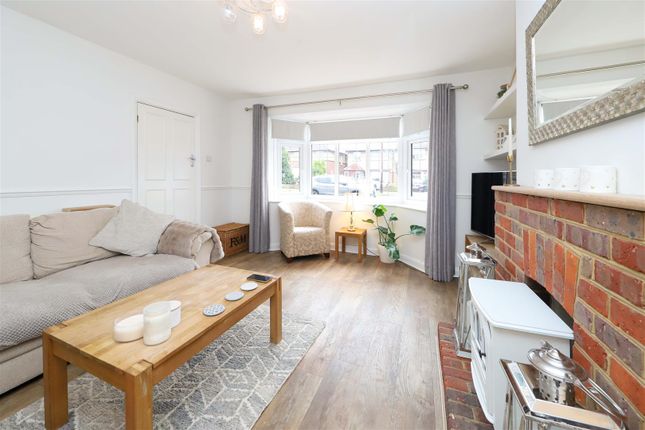 13, Whiteheath Avenue, Ruislip photo 4