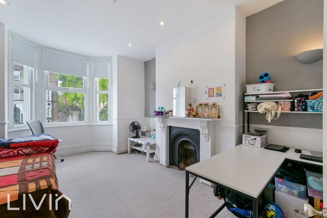 Elgin Road, 19, 1-1