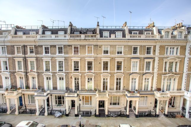 Thumbnail Studio to rent in Clanricarde Gardens, London