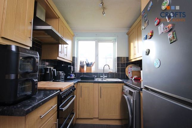 11, Viking Close, Immingham photo 4