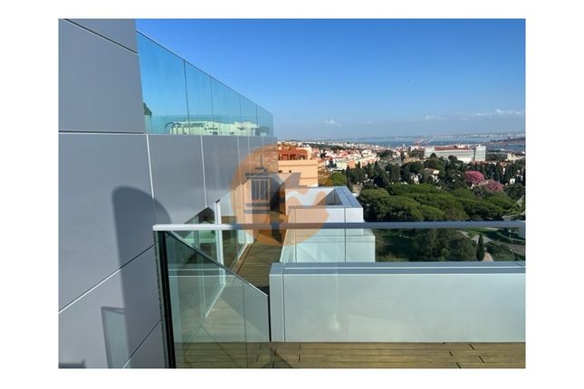 Thumbnail Apartment for sale in Restelo (São Francisco Xavier), Belém, Lisboa