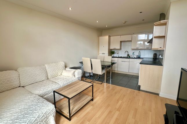 Apt 29, Acorn House, Manchester photo 3