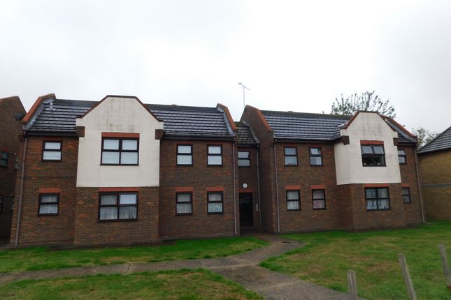 Thumbnail Flat to rent in The Ashleighs, Sanders Road, Canvey Island
