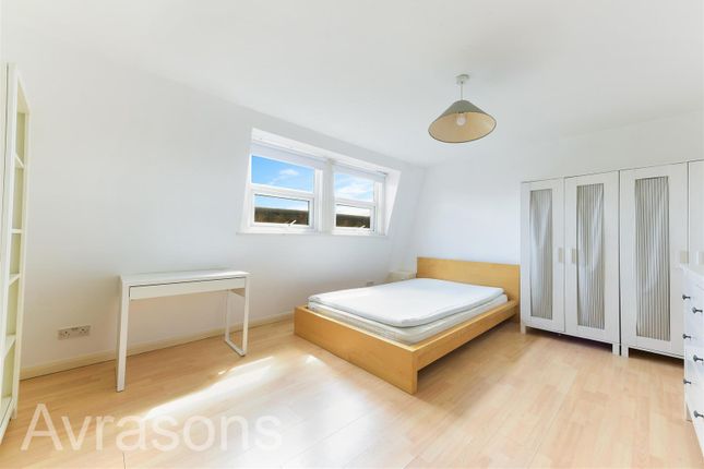 42 Brixton Road, London photo 4