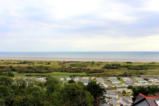 Apartment 6,, Apt 6 Pendine Manor, Pendine photo 3