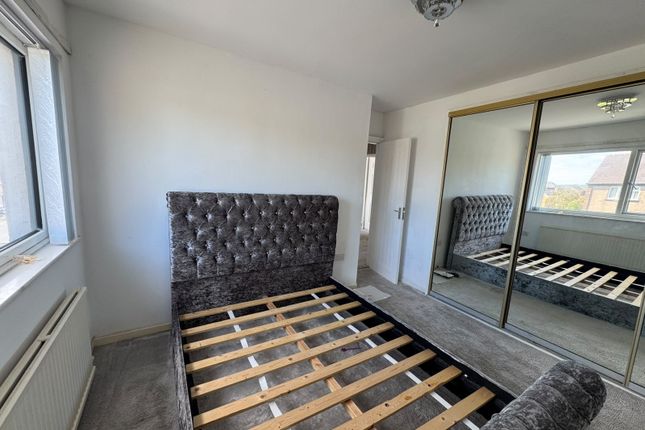 2, CHELWOOD DRIVE, BRADFORD photo 4