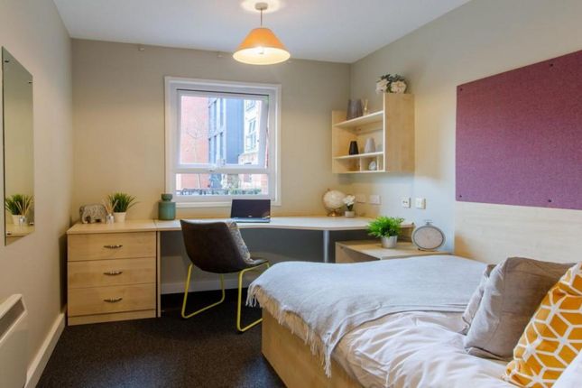 Thumbnail Room to rent in West Street, Coventry