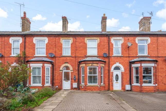 Thumbnail Terraced house for sale in Grantham Road, Sleaford, Lincolnshire