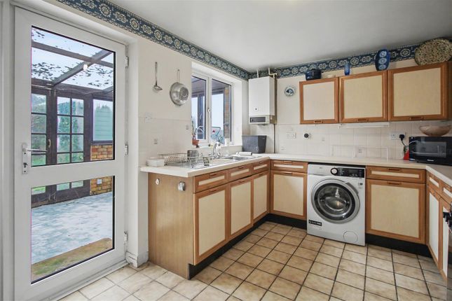 14, Washington Court, Kettering photo 5