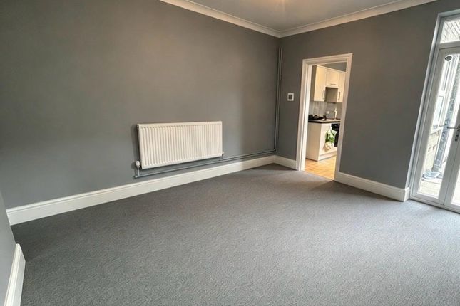 84, Crescent Road, Leicester photo 3