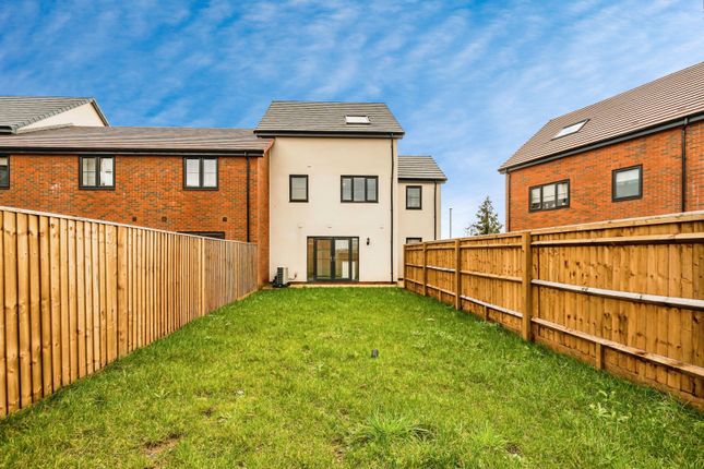 Plot 60,, Eighth Avenue, Aylesbury photo 2