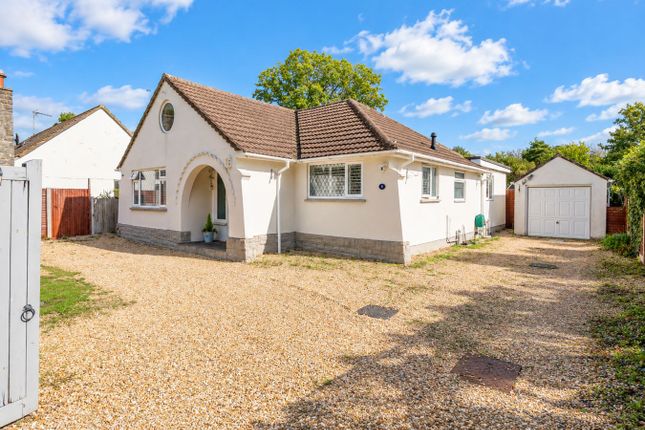 3-bed bungalow on 5, Lions Wood, Ringwood, £685,000