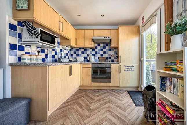 14, Morweth Court, Torpoint photo 3