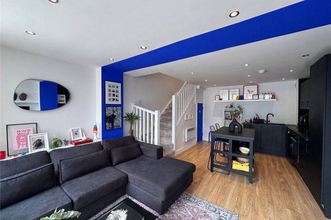 Flat 33 Block A, Victoria Riverside,, Atkinson Street, West Yorkshire photo 2