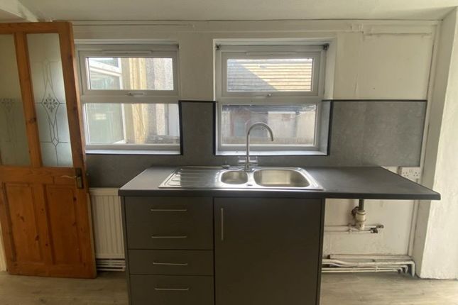 5, Fernhill Terrace, New Tredegar photo 2