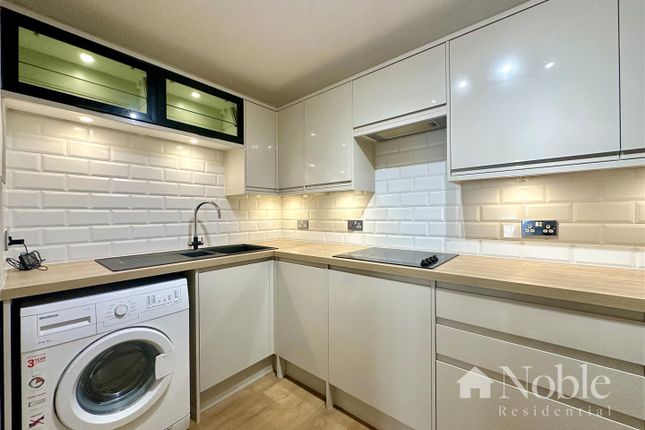 22 Queenswood House, Eastfield Road, Brentwood photo 4