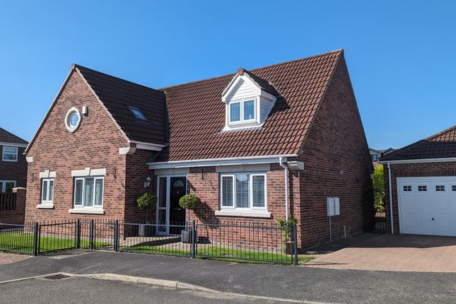 Detached house to rent in Hilldrecks View, Ravenfield, Rotherham