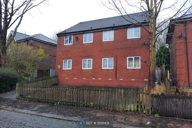 Flat to rent in Holborn Street, Rochdale